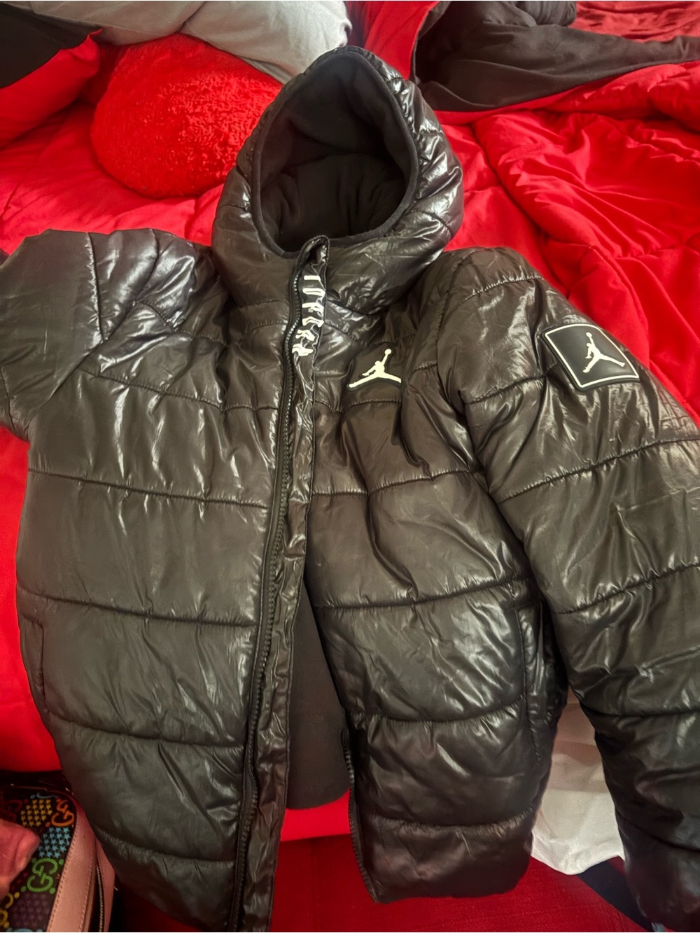 Kids Jordan puffer jacket size medium